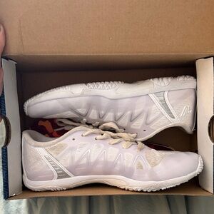 Women's White varsity cheer shoes